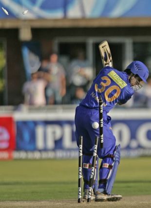 Naman Ojha was cleaned up in the first over by Albie Morkel, Chennai Super Kings v Rajasthan Royals, IPL, 37th match, Kimberley, May 9, 2009